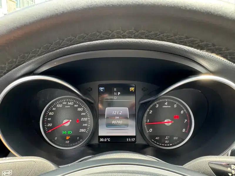 2017 Mercedes-Benz C-Class Facelift C 180 L Fashion Sport Edition — миниатюра 18