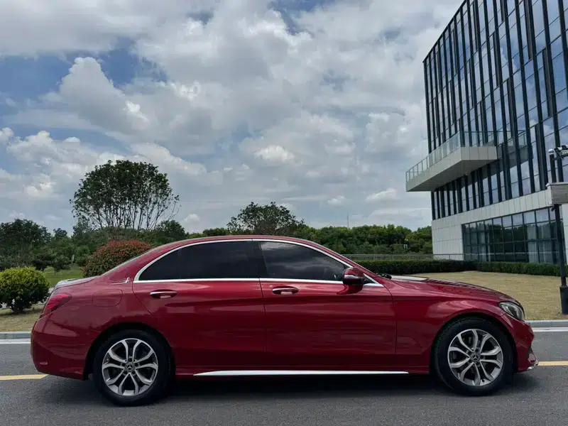 2017 Mercedes-Benz C-Class Facelift C 180 L Fashion Sport Edition — миниатюра 8