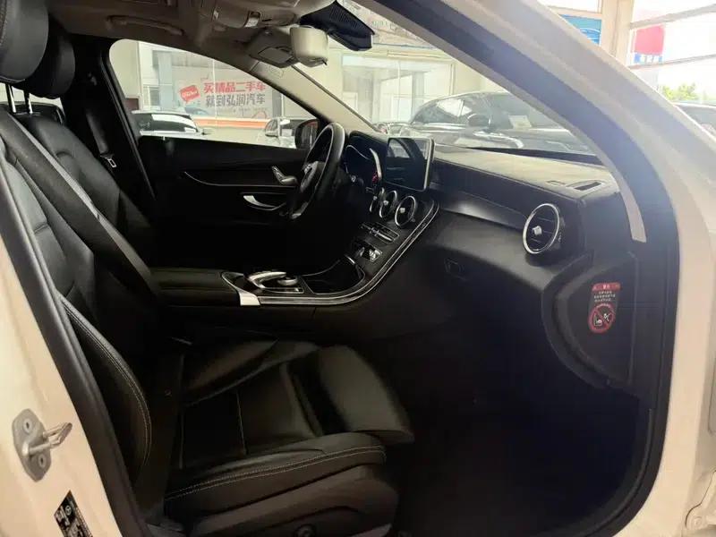 2015 Mercedes-Benz C-Class C 180 L Sport — миниатюра 5