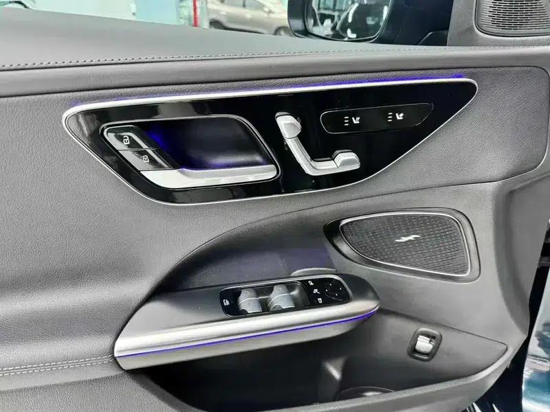 2025 Mercedes-Benz C-Class C 260 L Sport Edition — миниатюра 9