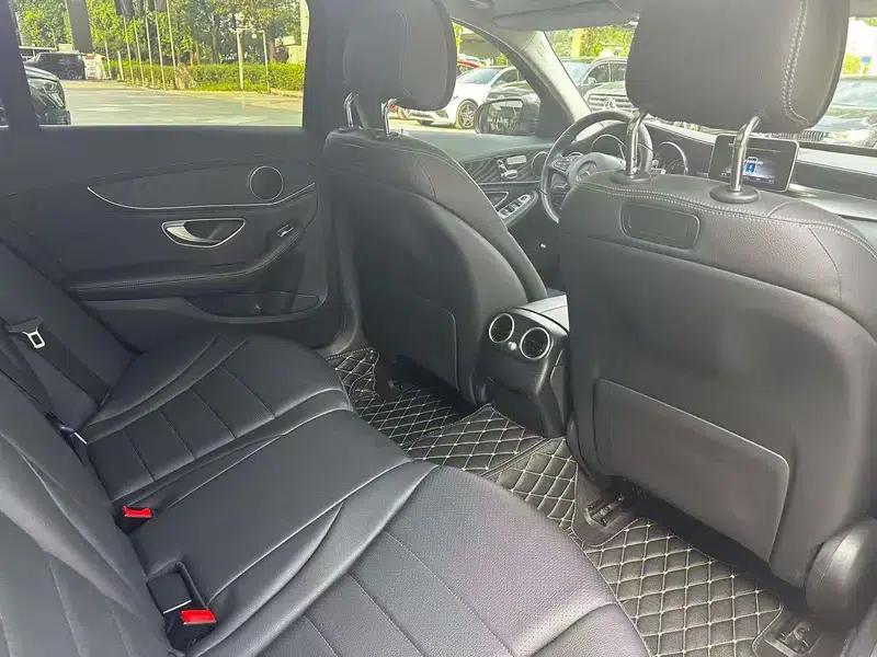 2018 Mercedes-Benz C-Class C 200 L Sport Edition — миниатюра 20