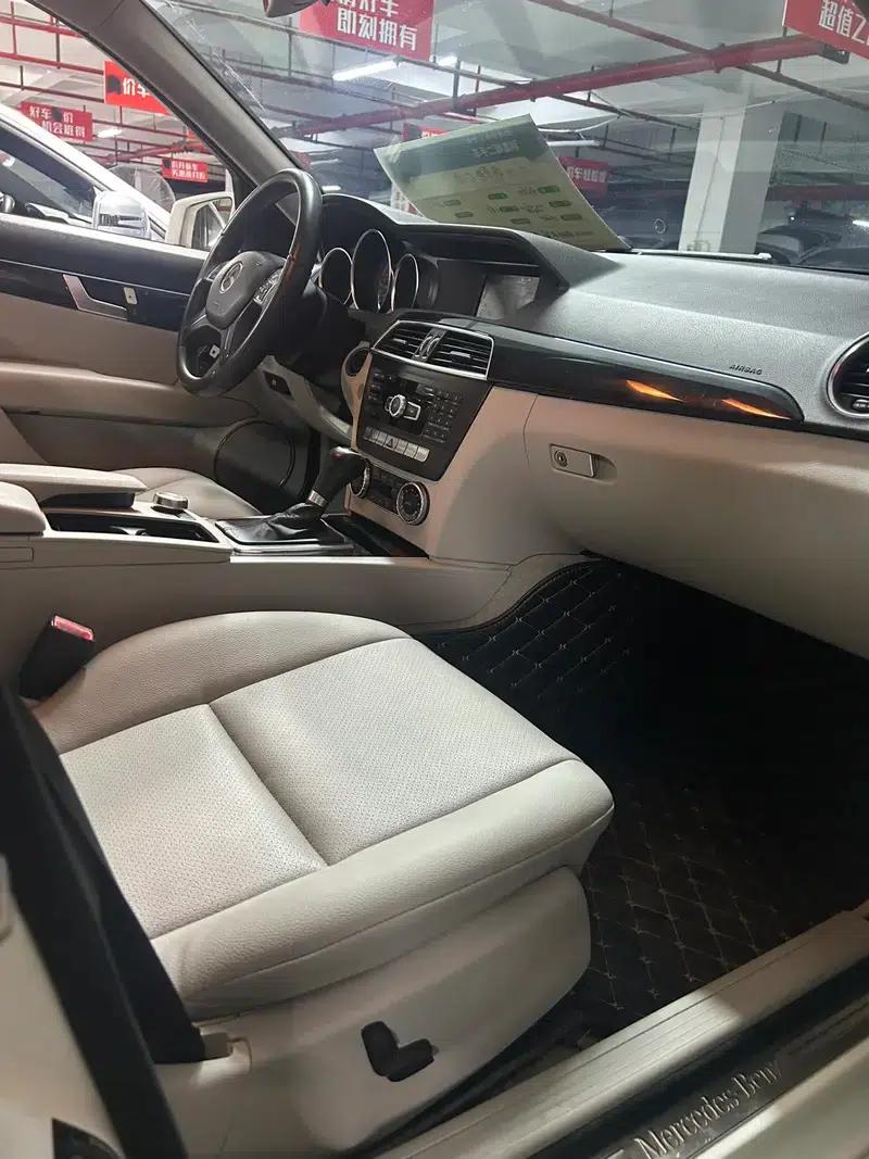 Mercedes-Benz C-Class 2013 C 180 CGI Classic — миниатюра 17