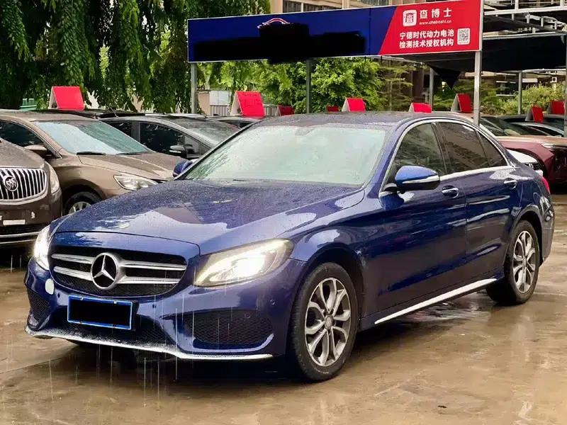 2015 Mercedes-Benz C-Class C 180 L Sport — миниатюра 1