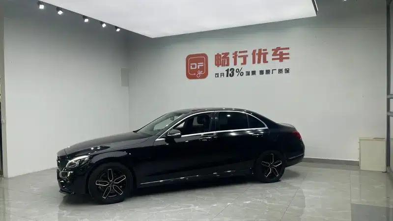 2015 Mercedes-Benz C-Class Facelift C 180 L Sport — миниатюра 3