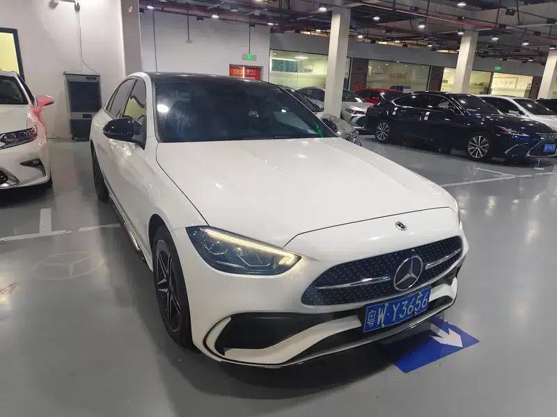 Mercedes-Benz C-Class 2023 Facelift C 260 L Sport Night Edition — миниатюра 3
