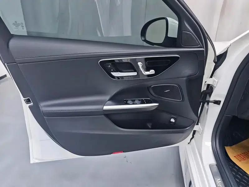 Mercedes-Benz C-Class 2023 Facelift C 260 L Sport Edition — миниатюра 12