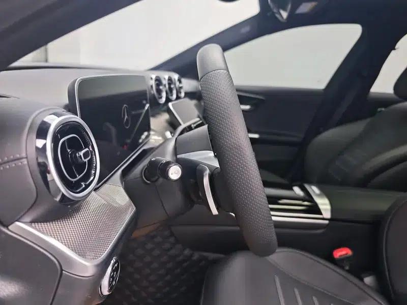 Mercedes-Benz C-Class 2023 Facelift C 260 L Sport Edition — миниатюра 17