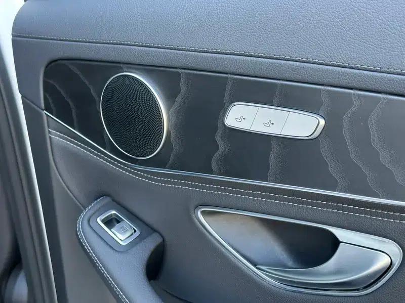 2017 Mercedes-Benz C-Class C 180 L Sport Edition — миниатюра 12