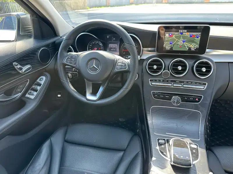 2017 Mercedes-Benz C-Class C 180 L Sport Edition — миниатюра 15