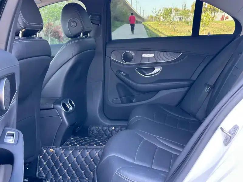 2017 Mercedes-Benz C-Class C 180 L Sport Edition — миниатюра 21