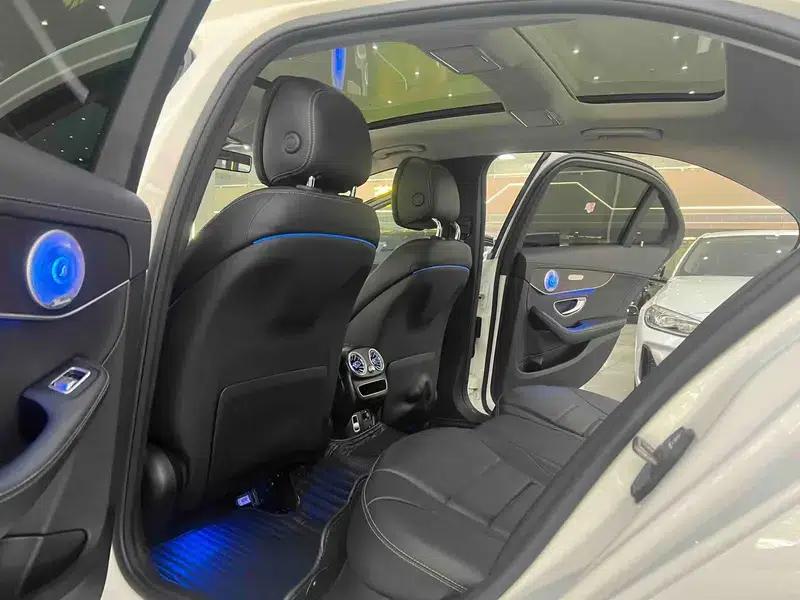 2021 Mercedes-Benz C-Class C 260 L Sport Edition — миниатюра 18