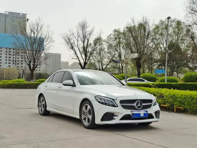 2020 Mercedes-Benz C-Class C 260 L Sport Edition — миниатюра 3