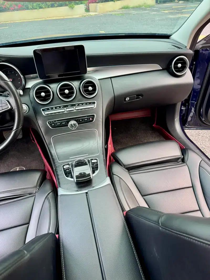 2018 Mercedes-Benz C-Class C 180 L Fashion Sport Edition — миниатюра 11