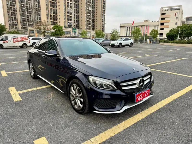 2018 Mercedes-Benz C-Class C 180 L Fashion Sport Edition — миниатюра 3