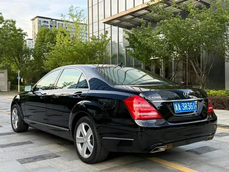Mercedes-Benz S-Class 2012 S 300 L Grand Edition — миниатюра 4