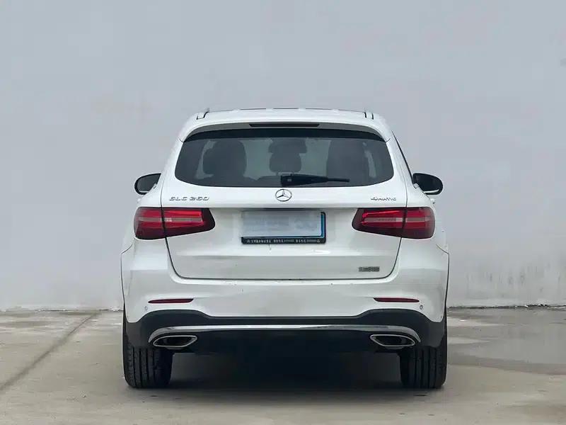 2017 Mercedes-Benz GLC 260 4MATIC Luxury — миниатюра 5