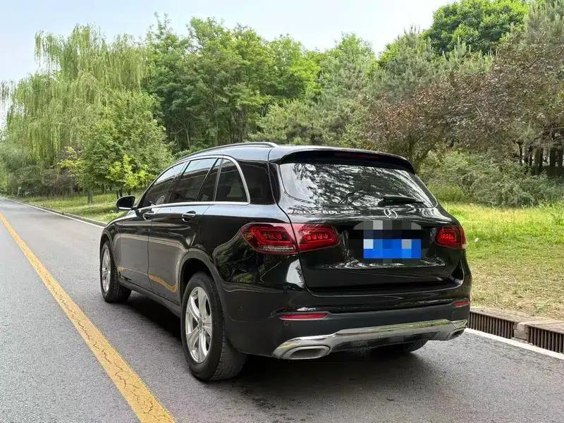 2020 Mercedes-Benz GLC 260 L 4MATIC Dynamic — миниатюра 4