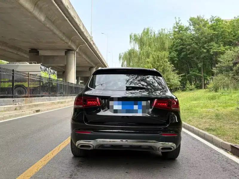 2020 Mercedes-Benz GLC 260 L 4MATIC Dynamic — миниатюра 5