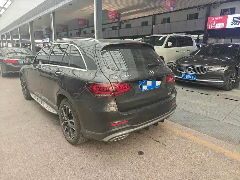 2021 Mercedes-Benz GLC 300 L 4MATIC Dynamic — миниатюра 2