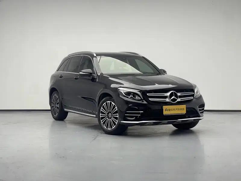 2017 Mercedes-Benz GLC 260 4MATIC Dynamic — миниатюра 3