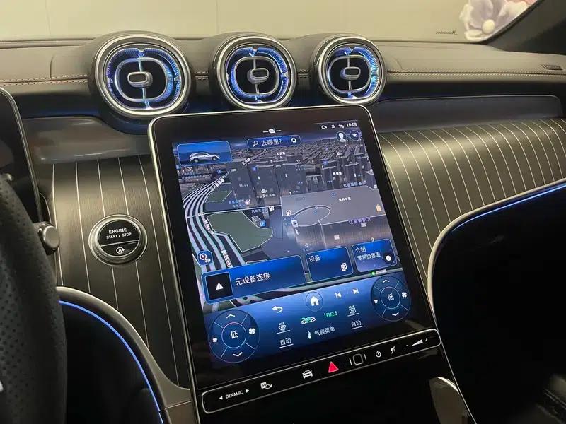 2023 Mercedes-Benz GLC Facelift: GLC 300 L 4MATIC Dynamic 5-Seater — миниатюра 12