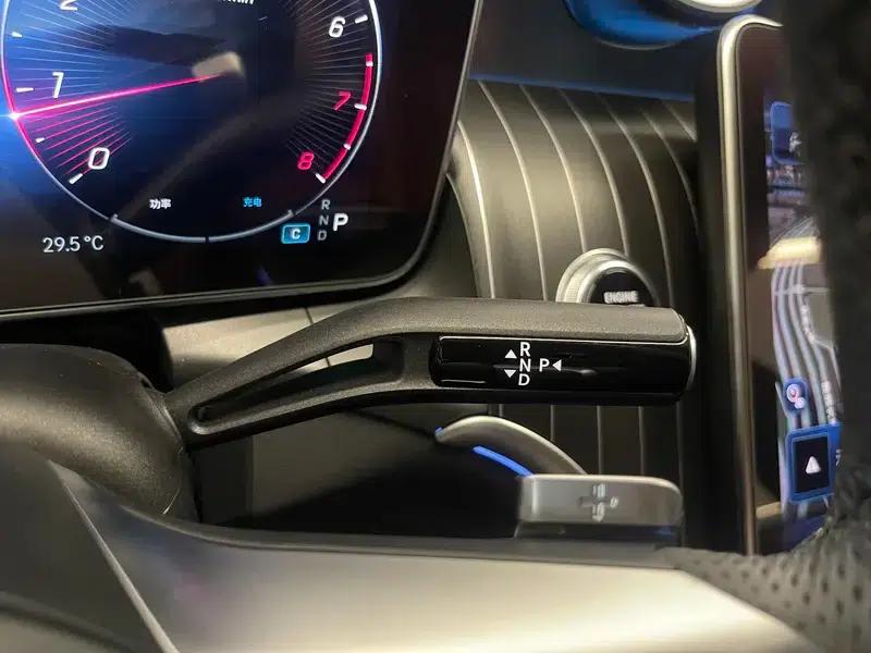 2023 Mercedes-Benz GLC Facelift: GLC 300 L 4MATIC Dynamic 5-Seater — миниатюра 22