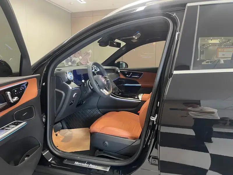2023 Mercedes-Benz GLC Facelift: GLC 300 L 4MATIC Dynamic 5-Seater — миниатюра 23