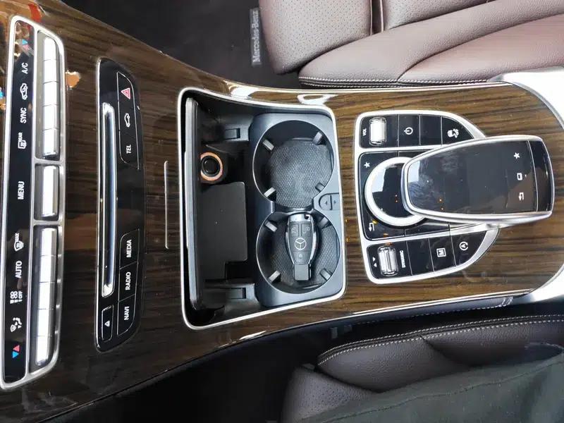 2016 Mercedes-Benz GLC 260 4MATIC Luxury — миниатюра 11