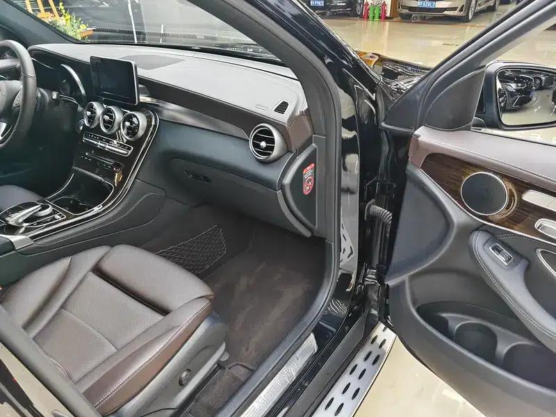 2016 Mercedes-Benz GLC 260 4MATIC Luxury — миниатюра 5