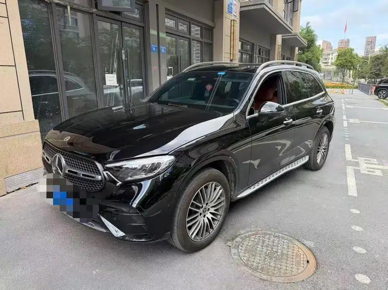 2024 Mercedes-Benz GLC 300 L 4MATIC Dynamic 5-seater — миниатюра 1