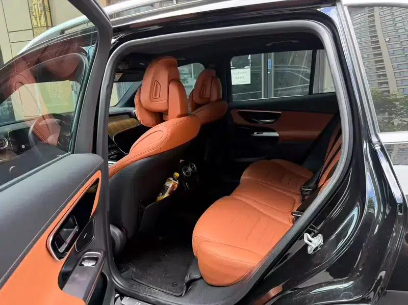2024 Mercedes-Benz GLC 300 L 4MATIC Dynamic 5-seater — миниатюра 9