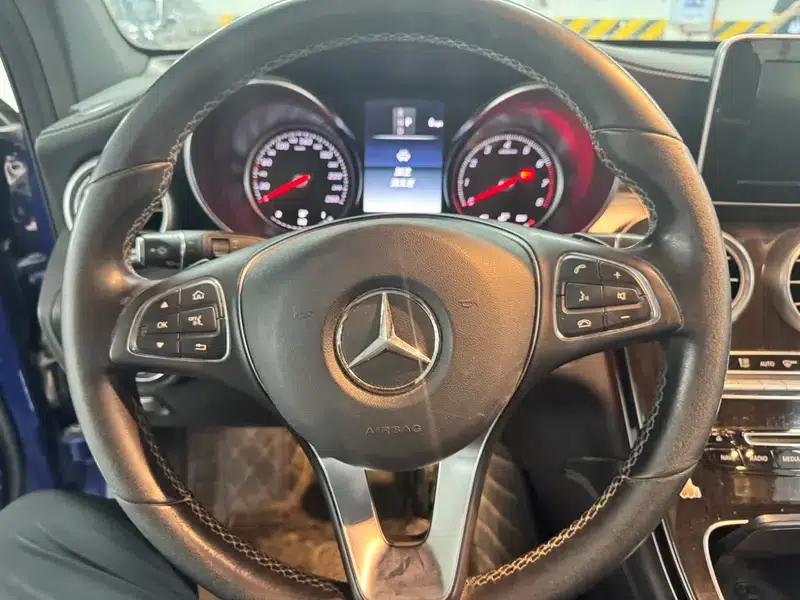 2019 Mercedes-Benz GLC 260 L 4MATIC Dynamic — миниатюра 12