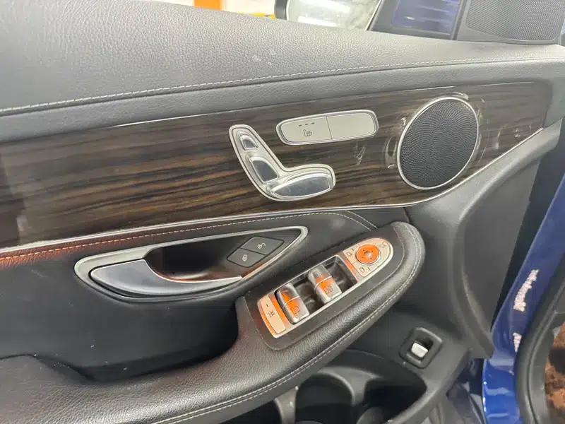 2019 Mercedes-Benz GLC 260 L 4MATIC Dynamic — миниатюра 15