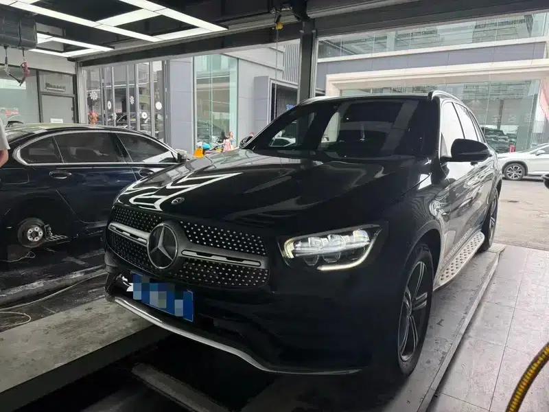 2020 Mercedes-Benz GLC 260 L 4MATIC Luxury — миниатюра 1