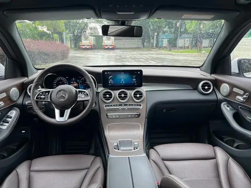 2021 Mercedes-Benz GLC 260 L 4MATIC Luxury — миниатюра 11
