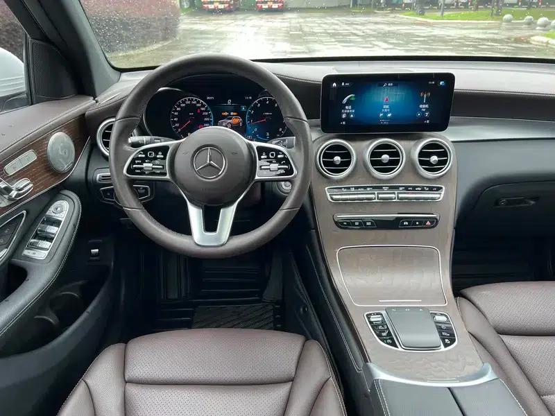 2021 Mercedes-Benz GLC 260 L 4MATIC Luxury — миниатюра 15