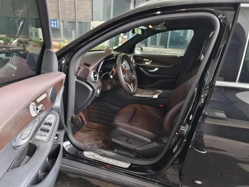 2021 Mercedes-Benz GLC 260 L 4MATIC Luxury — миниатюра 11