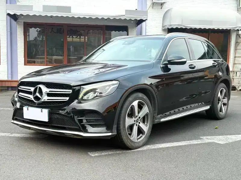 2017 Mercedes-Benz GLC 260 4MATIC Luxury — миниатюра 1