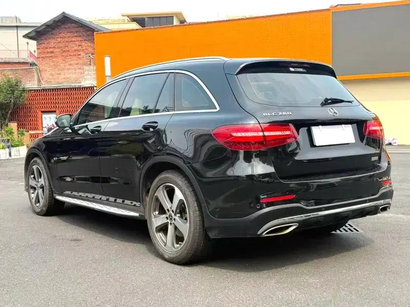 2017 Mercedes-Benz GLC 260 4MATIC Luxury — миниатюра 4