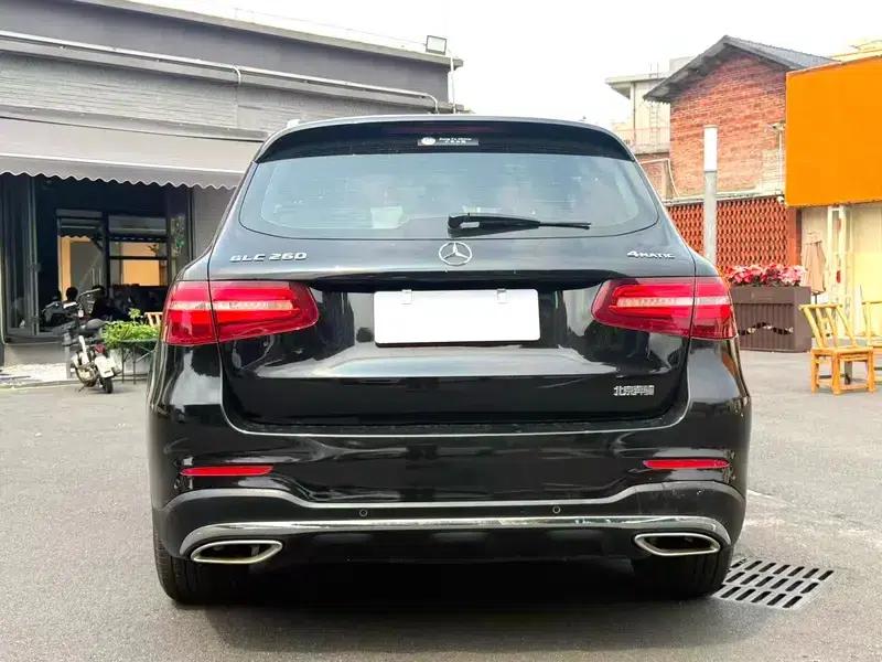 2017 Mercedes-Benz GLC 260 4MATIC Luxury — миниатюра 5