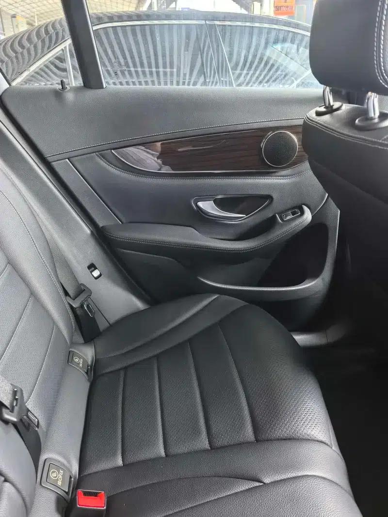 2017 Mercedes-Benz GLC 260 4MATIC Luxury — миниатюра 7
