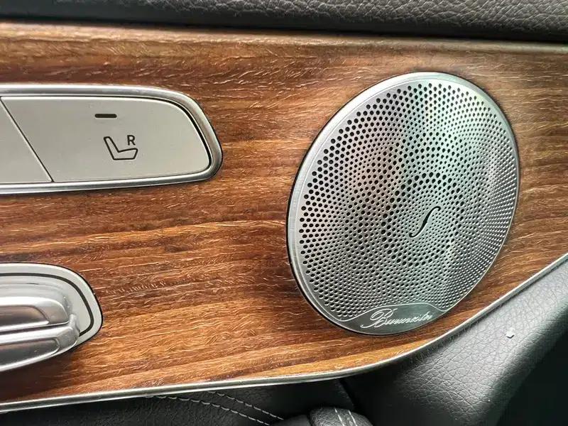 2020 Mercedes-Benz GLC 300 L 4MATIC Luxury — миниатюра 8