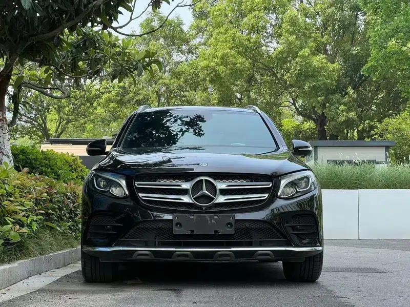 2017 Mercedes-Benz GLC 260 4MATIC Luxury — миниатюра 2