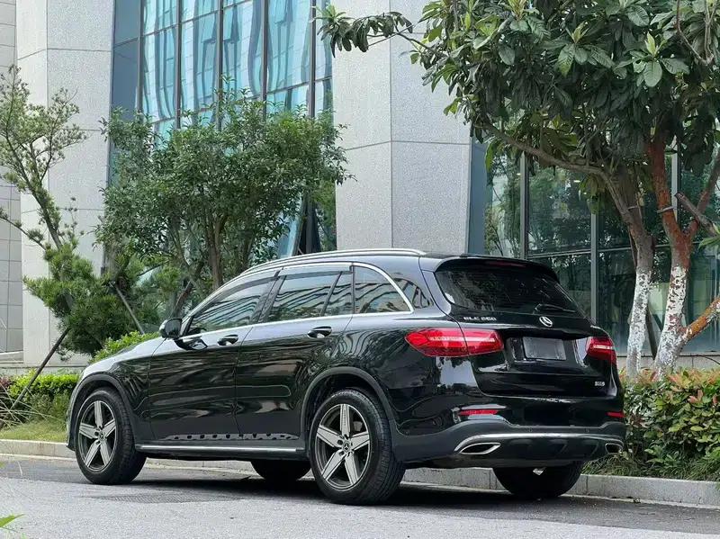 2017 Mercedes-Benz GLC 260 4MATIC Luxury — миниатюра 4