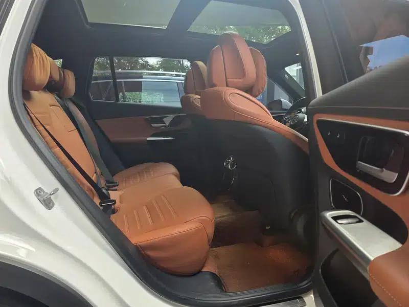 2023 Mercedes-Benz GLC 260 L 4MATIC Dynamic 5-seater — миниатюра 9