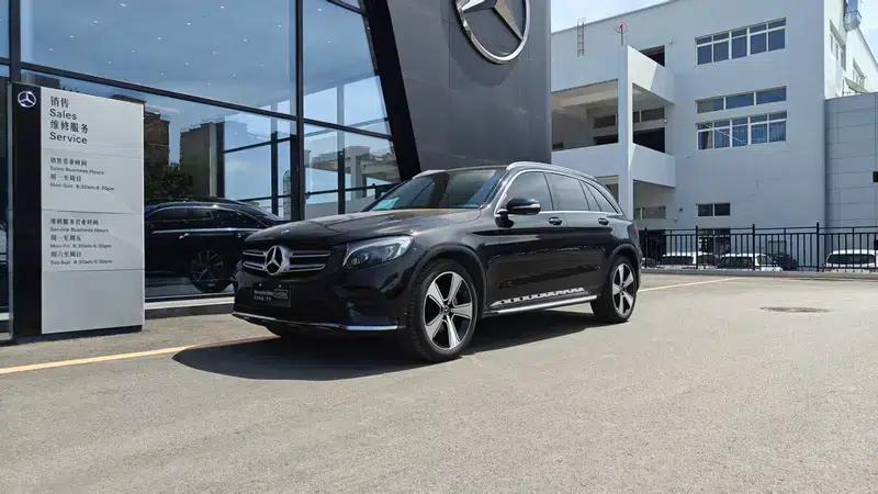 2019 Mercedes-Benz GLC 300 L 4MATIC Dynamic — миниатюра 1
