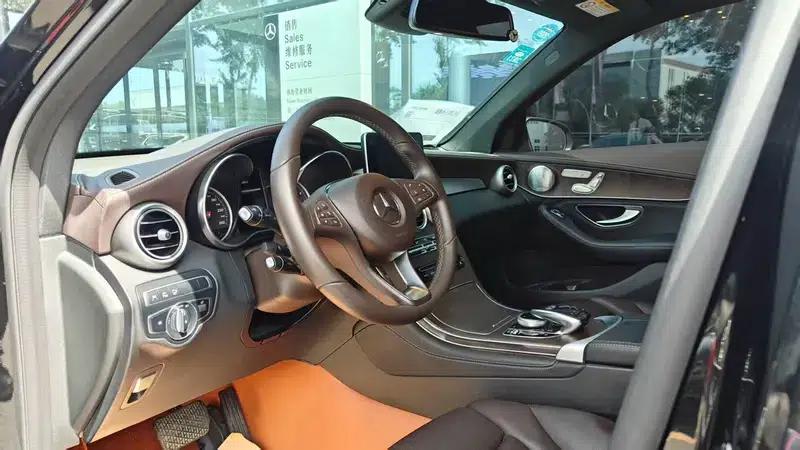 2019 Mercedes-Benz GLC 300 L 4MATIC Dynamic — миниатюра 19
