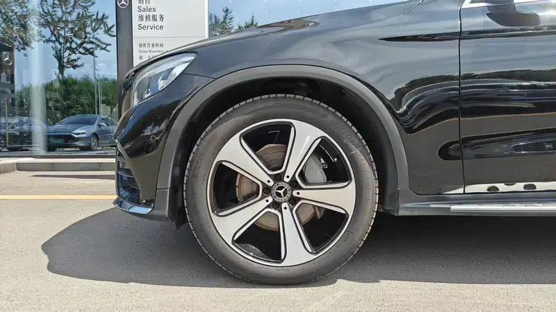2019 Mercedes-Benz GLC 300 L 4MATIC Dynamic — миниатюра 6