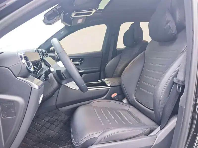 2023 Mercedes-Benz GLC 260 L 4MATIC Dynamic 5-seater — миниатюра 19