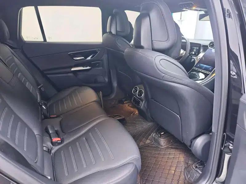 2023 Mercedes-Benz GLC 260 L 4MATIC Dynamic 5-seater — миниатюра 21